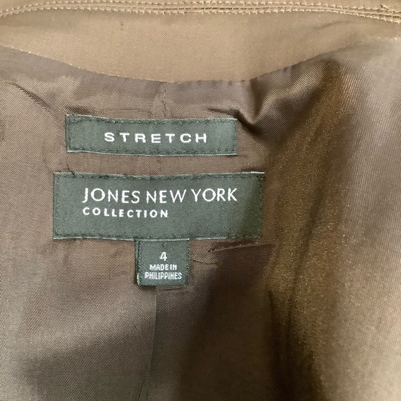 JONES NEW YORK Brown Stretch Satin Tailored Blazer Size 4 - Picture 11 of 14